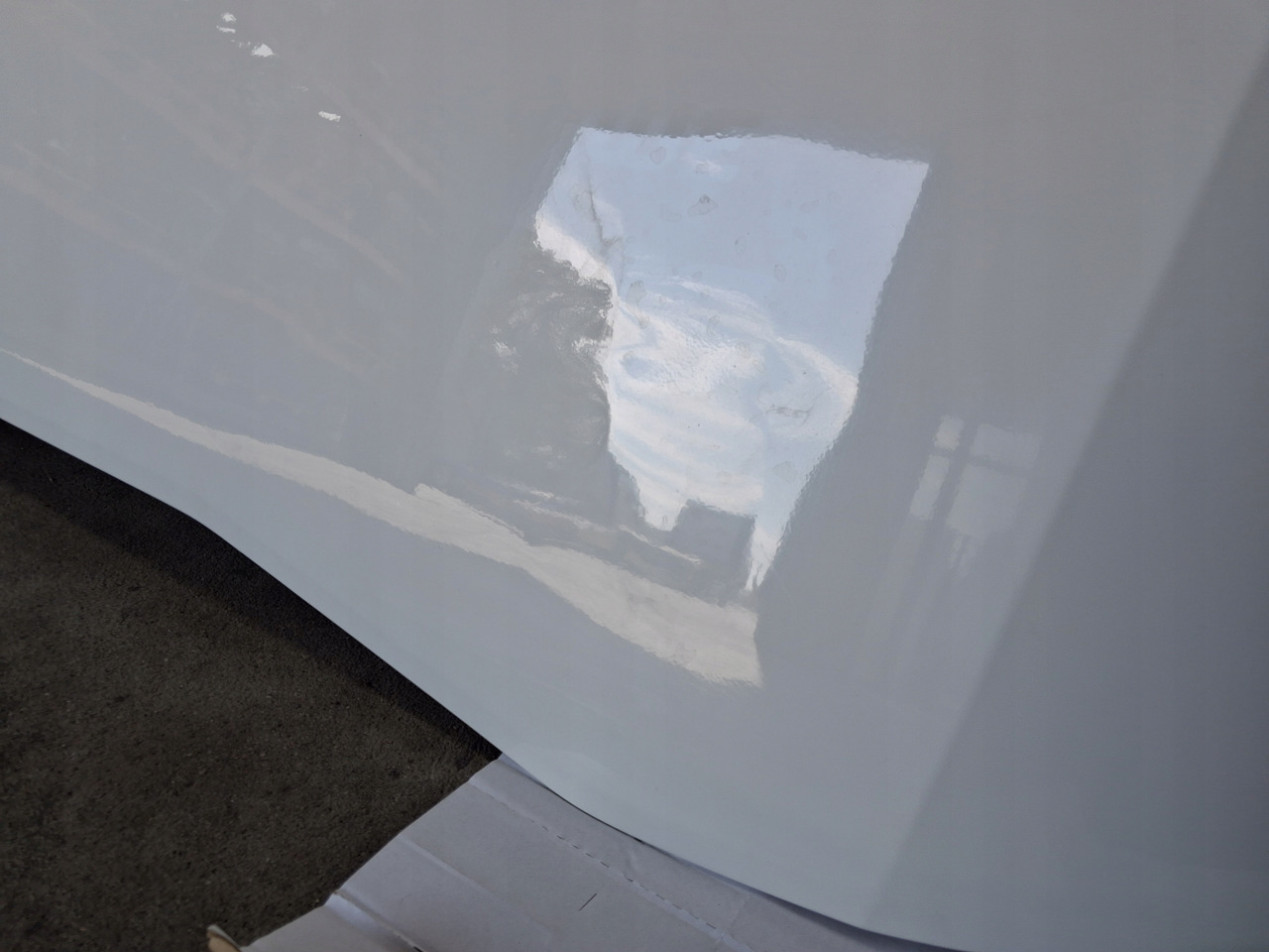 RENAULT MASKA ATRAPA PRZÓD KABINY ORYGINAŁ RENAULT GAMA T EURO 6 - Pokrov motorja za Tovornjak: slika 4 RENAULT MASKA ATRAPA PRZÓD KABINY ORYGINAŁ RENAULT GAMA T EURO 6 - Pokrov motorja za Tovornjak: slika 4