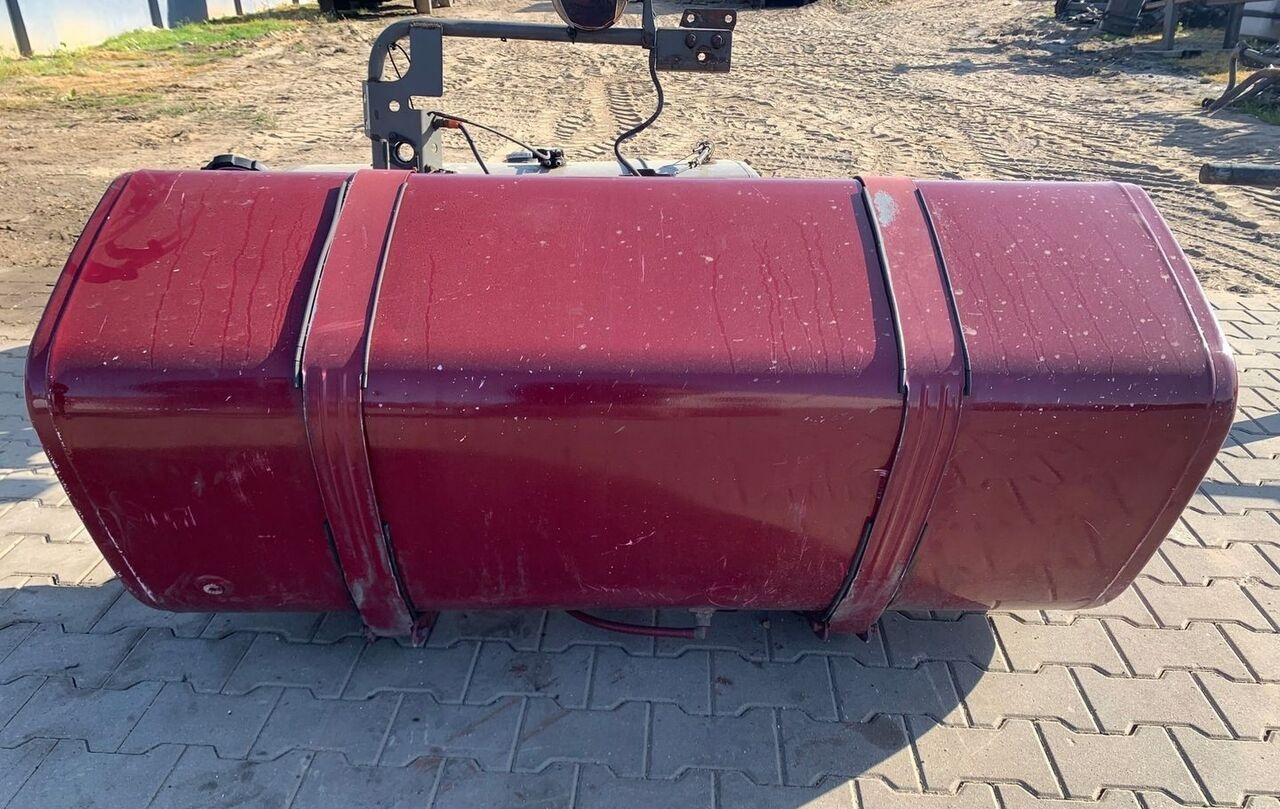 Renault ZBIORNIK PALIWA RENAULT GAMA T LOW DECK 150x69x56 1 - Rezervoar za gorivo za Tovornjak: slika 4 Renault ZBIORNIK PALIWA RENAULT GAMA T LOW DECK 150x69x56 1 - Rezervoar za gorivo za Tovornjak: slika 4