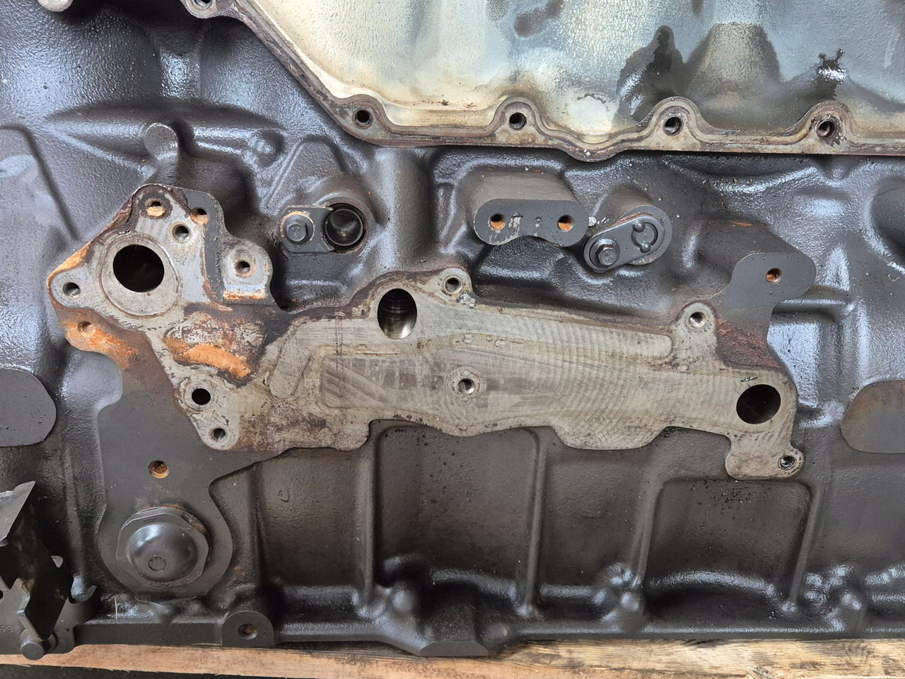 VOLVO BLOK SILNIKA RENAULT GAMA RANGE T EVO TURBOCOMPOUND VOLVO FH 5 D13K 2226825 K8 - Blok cilindra za Tovornjak: slika 5 VOLVO BLOK SILNIKA RENAULT GAMA RANGE T EVO TURBOCOMPOUND VOLVO FH 5 D13K 2226825 K8 - Blok cilindra za Tovornjak: slika 5