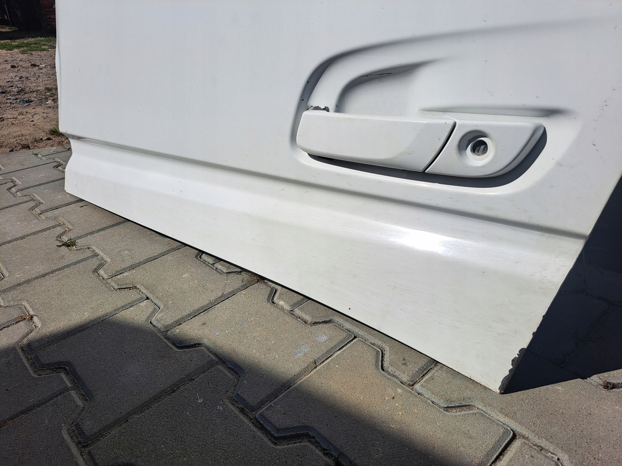 VOLVO DRZWI KOMPLETNE LEWE VOLVO FH 4 EURO 6 - Vrata in deli: slika 3 VOLVO DRZWI KOMPLETNE LEWE VOLVO FH 4 EURO 6 - Vrata in deli: slika 3