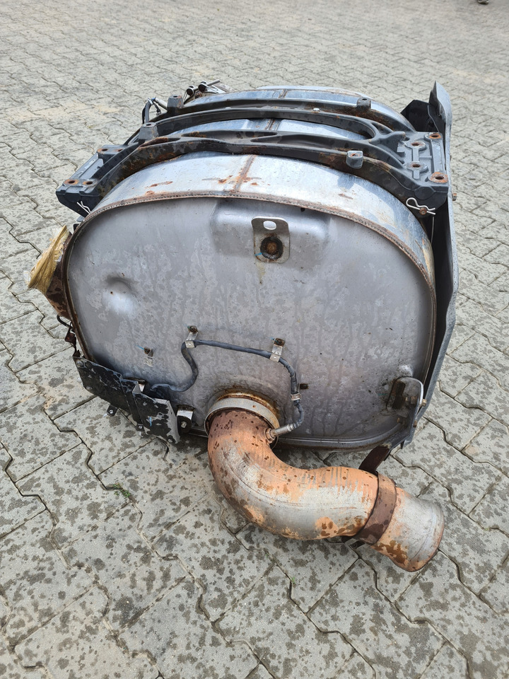 VOLVO KATALIZATOR TŁUMIK DPF FILTR KOMPLETNY VOLVO FH 4 FM 4 RENAULT GAMA T RANGE - Katalizator: slika 5 VOLVO KATALIZATOR TŁUMIK DPF FILTR KOMPLETNY VOLVO FH 4 FM 4 RENAULT GAMA T RANGE - Katalizator: slika 5