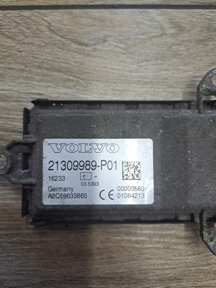 VOLVO STEROWNIK MODUŁ KOMPUTER RADARU VOLVO FH FM 13 - Električni sistem za Tovornjak: slika 4 VOLVO STEROWNIK MODUŁ KOMPUTER RADARU VOLVO FH FM 13 - Električni sistem za Tovornjak: slika 4
