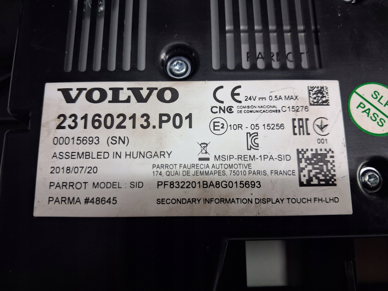 VOLVO WYŚWIETLACZ PANEL RADIA NAWIGACJI VOLVO FH 4 FH 16 EURO 6 23160213 - Navigacijski sistem za Tovornjak: slika 4 VOLVO WYŚWIETLACZ PANEL RADIA NAWIGACJI VOLVO FH 4 FH 16 EURO 6 23160213 - Navigacijski sistem za Tovornjak: slika 4