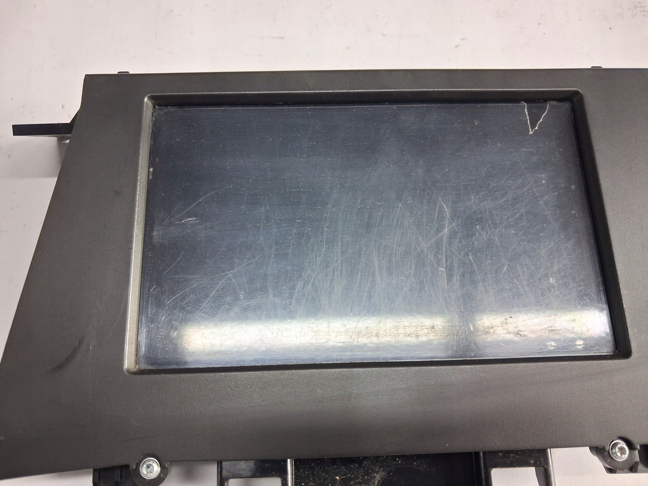 VOLVO WYŚWIETLACZ PANEL RADIA NAWIGACJI VOLVO FH 4 FH 16 EURO 6 23160213 - Navigacijski sistem za Tovornjak: slika 5 VOLVO WYŚWIETLACZ PANEL RADIA NAWIGACJI VOLVO FH 4 FH 16 EURO 6 23160213 - Navigacijski sistem za Tovornjak: slika 5