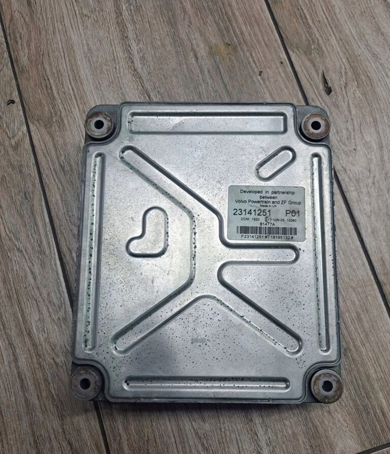 Volvo KASETA KOMPUTER SILNIKA D13K FH 4 FM 4 FH 23141251 Renault TRW - ECU za Tovornjak: slika 2 Volvo KASETA KOMPUTER SILNIKA D13K FH 4 FM 4 FH 23141251 Renault TRW - ECU za Tovornjak: slika 2