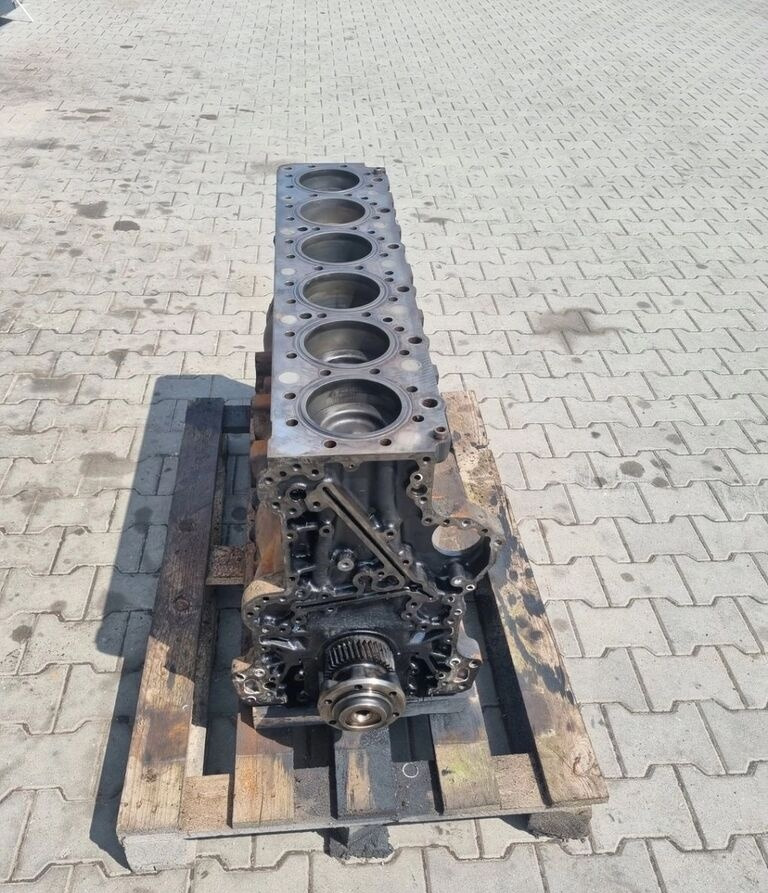 Volvo SŁUPEK TŁOKI WAŁ KORBOWY FH 12 D12 RENAULT MAGNUM DXI 12 1001968 Volvo - Blok cilindra za Tovornjak: slika 1 Volvo SŁUPEK TŁOKI WAŁ KORBOWY FH 12 D12 RENAULT MAGNUM DXI 12 1001968 Volvo - Blok cilindra za Tovornjak: slika 1