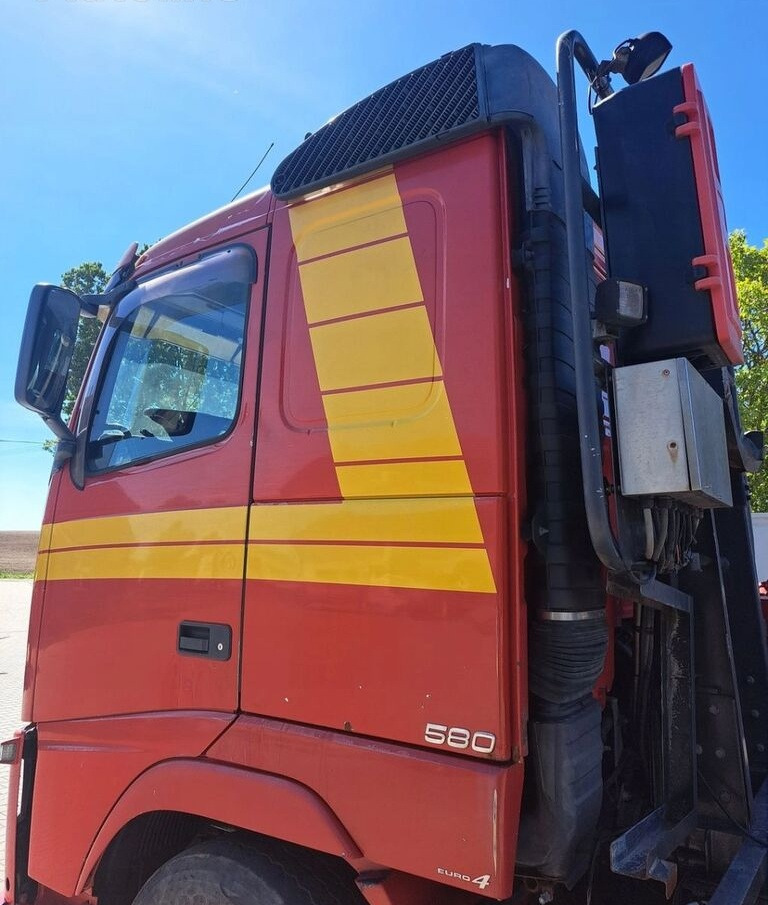 Volvo SPRZEDAM KABINĘ FH 16 EURO 5 NISKA. Volvo - Kabina za Tovornjak: slika 5 Volvo SPRZEDAM KABINĘ FH 16 EURO 5 NISKA. Volvo - Kabina za Tovornjak: slika 5