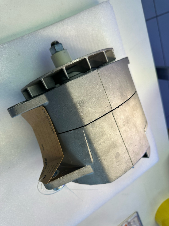 Woda Case combine - Alternator za Tovornjak: slika 2 Woda Case combine - Alternator za Tovornjak: slika 2