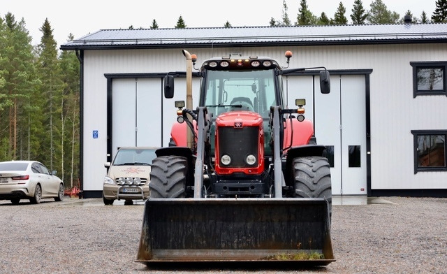 Massey Ferguson7485 Dyna-VT - Traktor: slika 4 Massey Ferguson7485 Dyna-VT - Traktor: slika 4