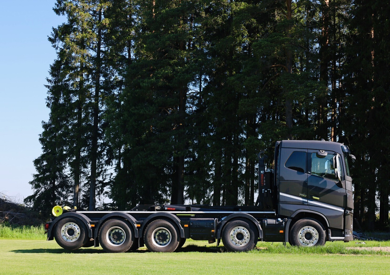 Volvo FH16 750 10X4 - Kotalni prekucni tovornjak: slika 1 Volvo FH16 750 10X4 - Kotalni prekucni tovornjak: slika 1