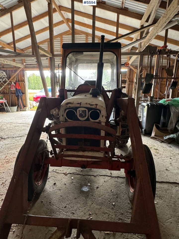 1974 David Brown 885 w/ loaders and chain. - Traktor: slika 3 1974 David Brown 885 w/ loaders and chain. - Traktor: slika 3