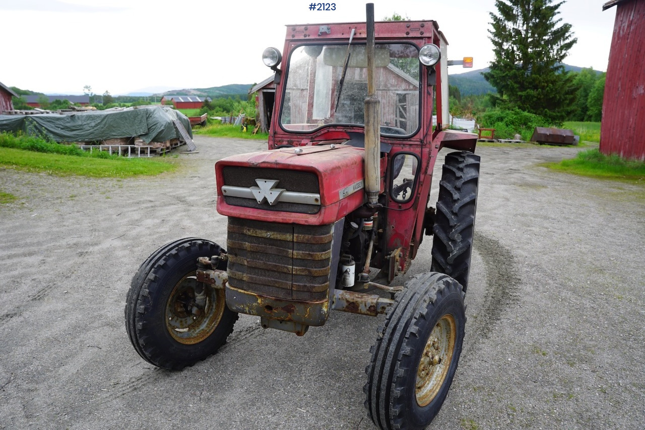 1977 Massey Ferguson 135 - Traktor: slika 2 1977 Massey Ferguson 135 - Traktor: slika 2
