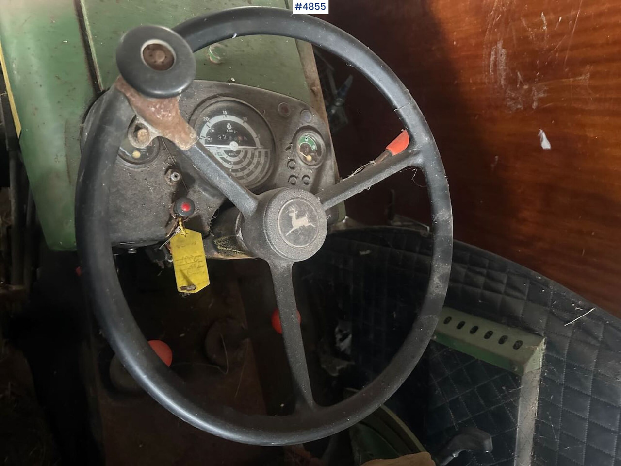 1980 John Deere 1030 tractor w/ twin deck and duun cabin. See hours. lizing 1980 John Deere 1030 tractor w/ twin deck and duun cabin. See hours.: slika 8