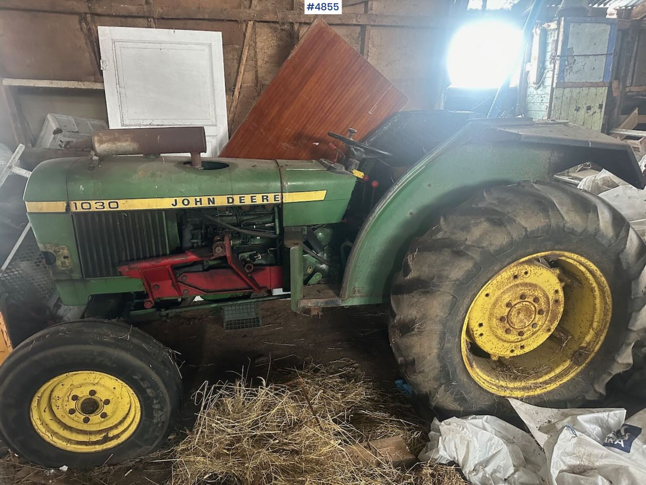 1980 John Deere 1030 tractor w/ twin deck and duun cabin. See hours. lizing 1980 John Deere 1030 tractor w/ twin deck and duun cabin. See hours.: slika 6