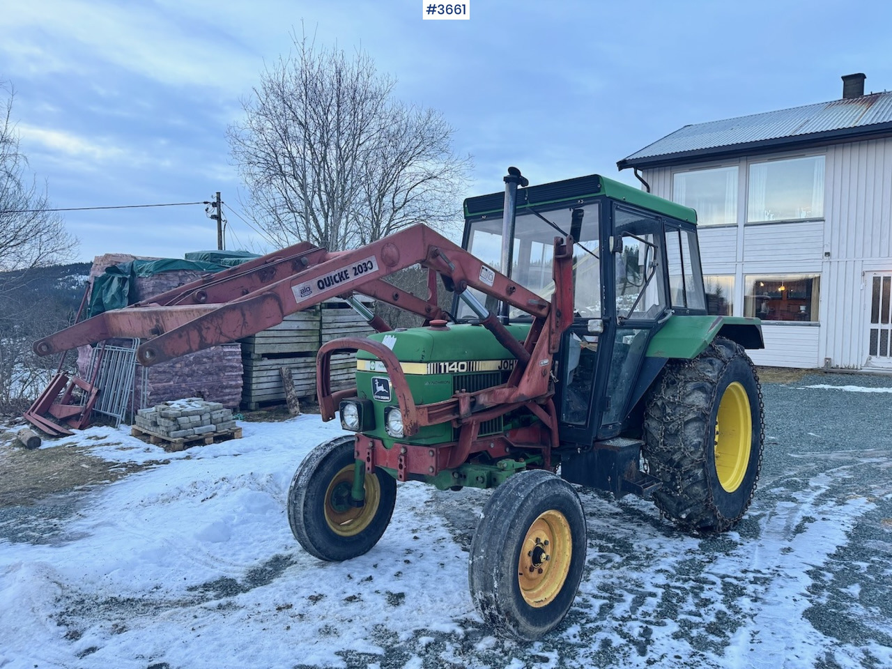 1980 John Deere 1140 Synchron w/ Front loader and bucket - Traktor: slika 2 1980 John Deere 1140 Synchron w/ Front loader and bucket - Traktor: slika 2