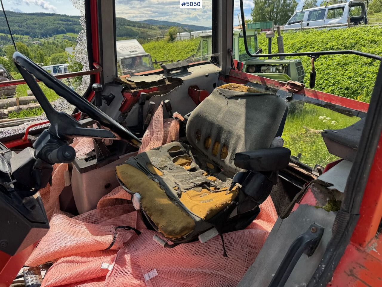 Traktor 1985 Valmet 705 Turbo rep. Object: slika 15