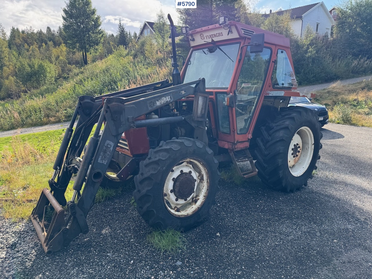 1986 Fiat 70-90 DT w/ front loader. - Traktor: slika 2 1986 Fiat 70-90 DT w/ front loader. - Traktor: slika 2
