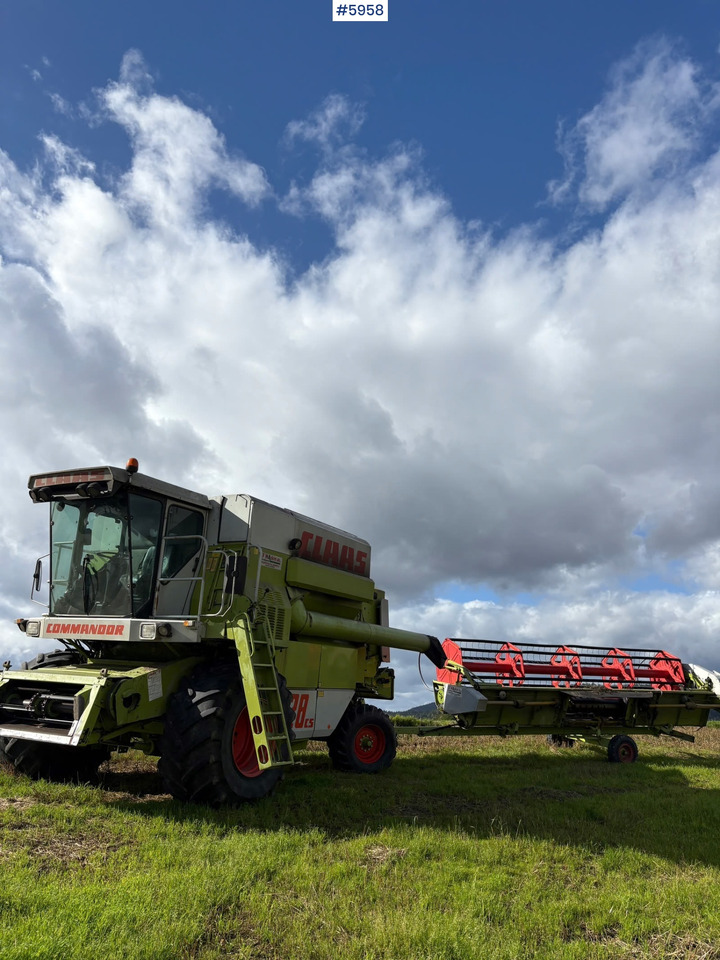 1993 Claas Commandor 228 CS - Kombajn harvester: slika 2 1993 Claas Commandor 228 CS - Kombajn harvester: slika 2