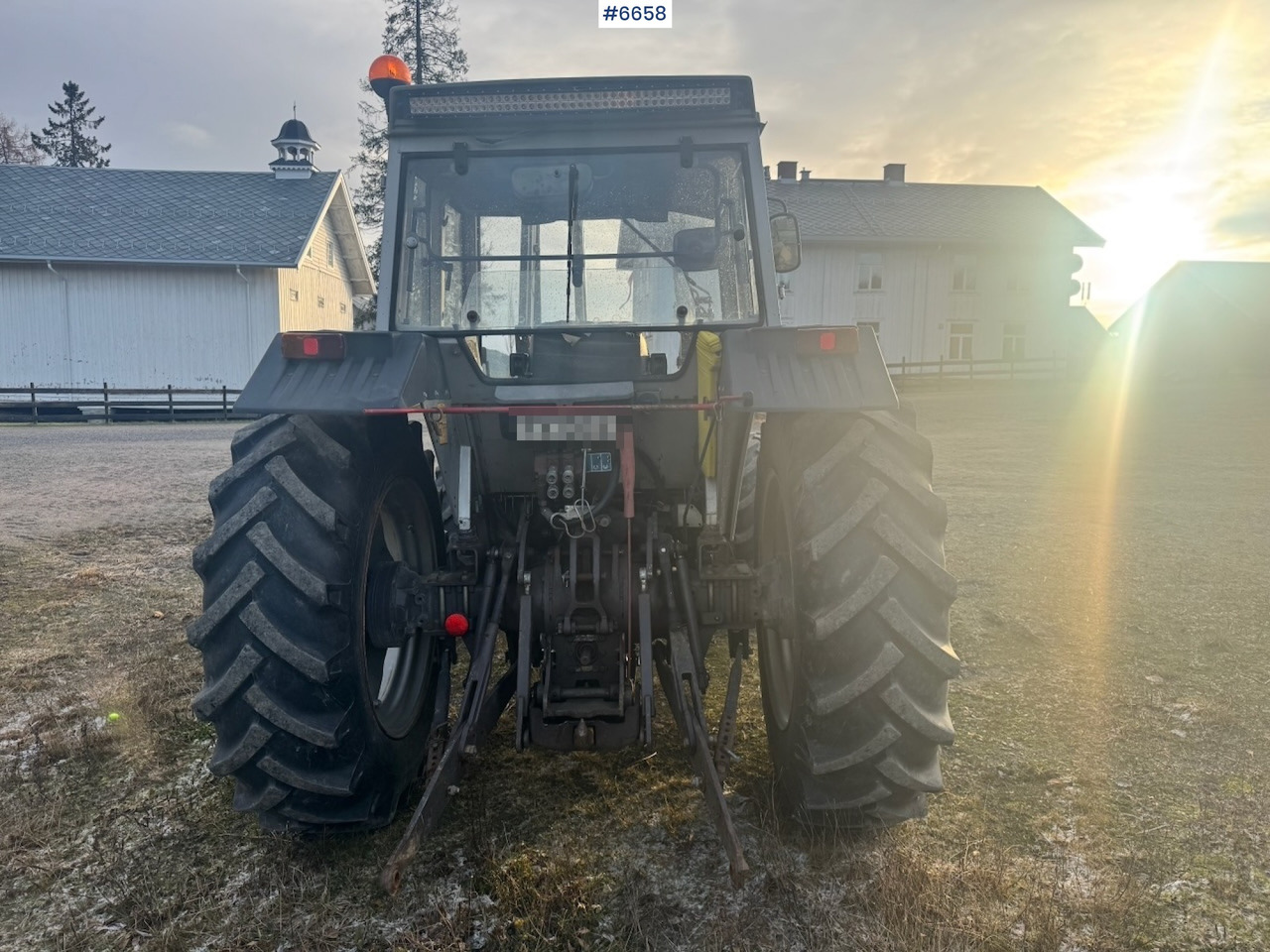 1995 Massey Ferguson 390T w/ Front Loader. - Traktor: slika 5 1995 Massey Ferguson 390T w/ Front Loader. - Traktor: slika 5