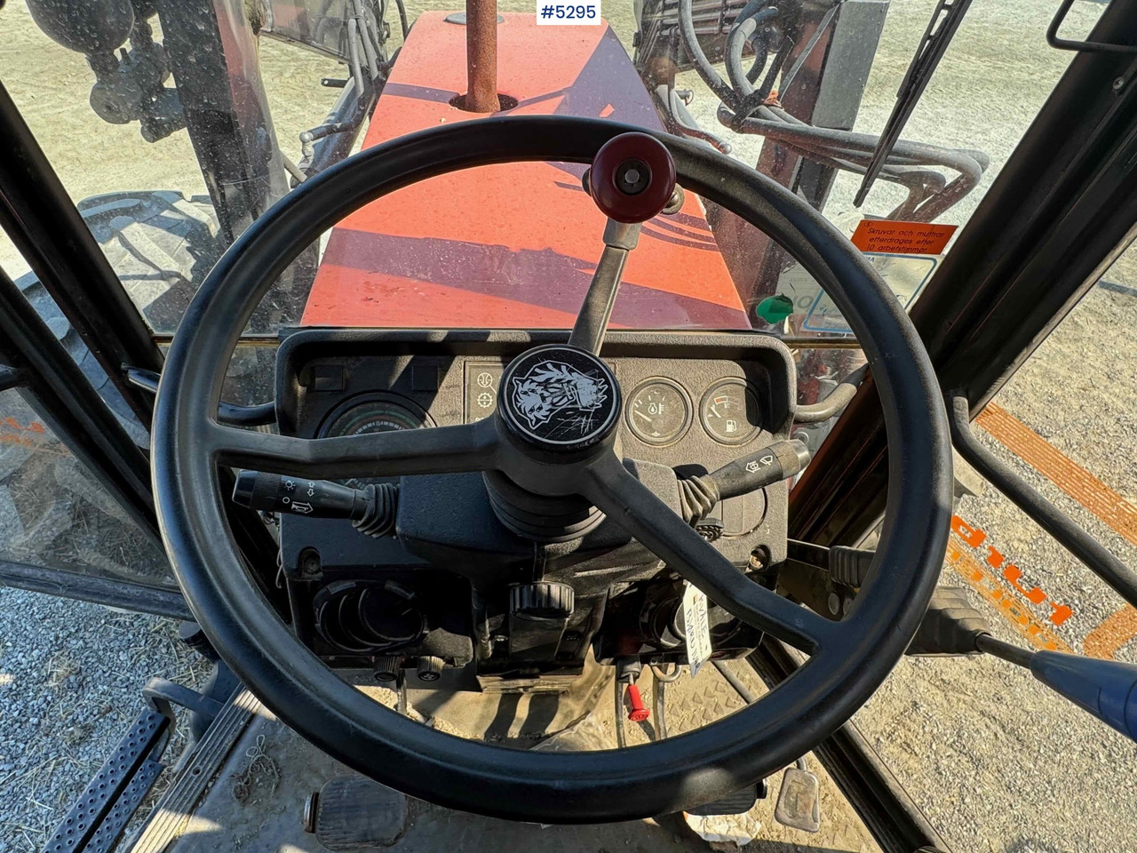 Traktor 1995 SAME Antares tractor w/ front loader. WATCH VIDEO!: slika 18 Traktor 1995 SAME Antares tractor w/ front loader. WATCH VIDEO!: slika 18