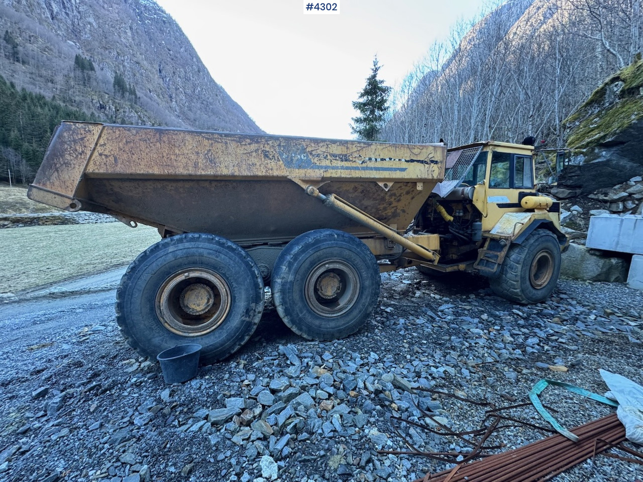 1996 Volvo A25C 6x6 - Zglobni demper: slika 2 1996 Volvo A25C 6x6 - Zglobni demper: slika 2