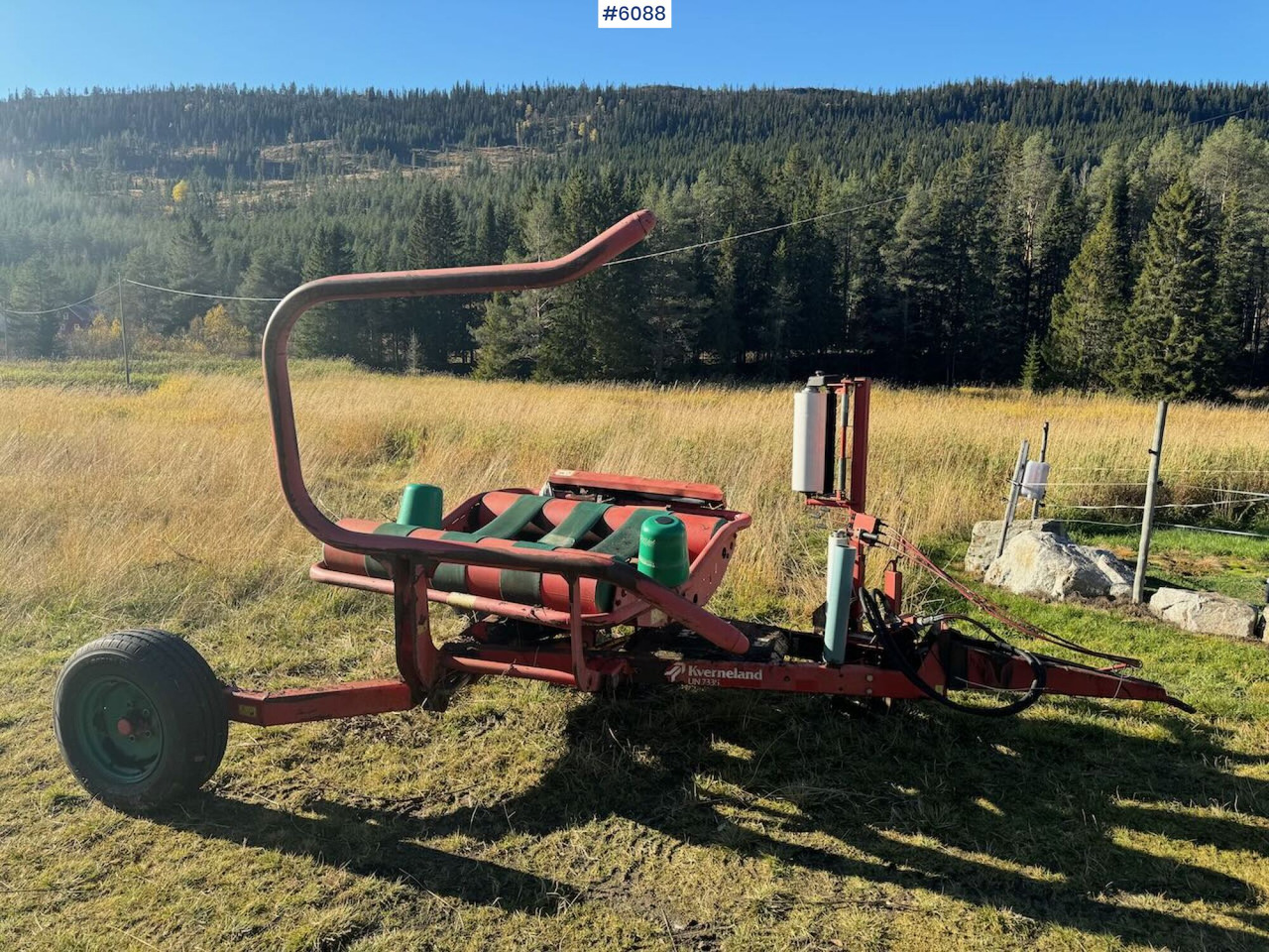 1998 Kverneland 7335 Round bale wrapper - Oprema za obračalnike: slika 3 1998 Kverneland 7335 Round bale wrapper - Oprema za obračalnike: slika 3