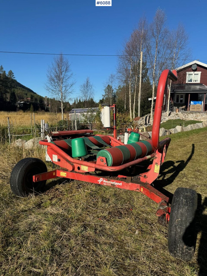 1998 Kverneland 7335 Round bale wrapper - Oprema za obračalnike: slika 1 1998 Kverneland 7335 Round bale wrapper - Oprema za obračalnike: slika 1