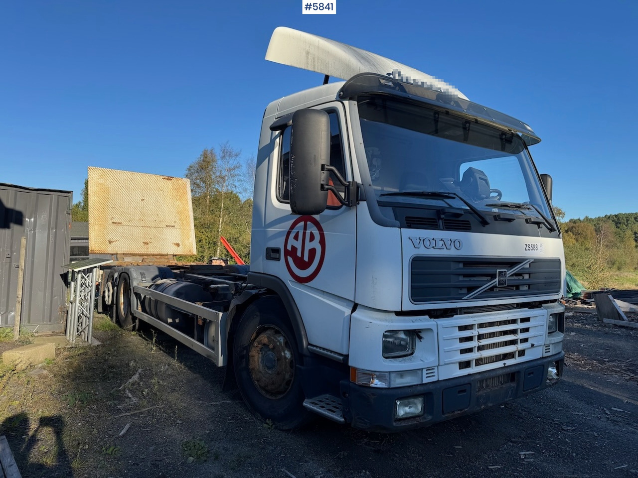 2002 Volvo FM 6x2. - Kontejnerski tovornjak/ Tovornjak z zamenljivim tovoriščem: slika 4 2002 Volvo FM 6x2. - Kontejnerski tovornjak/ Tovornjak z zamenljivim tovoriščem: slika 4