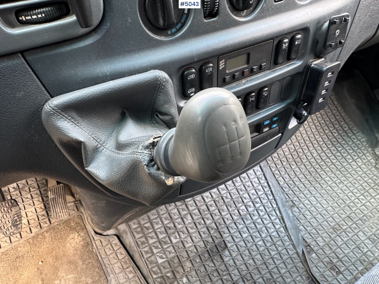Furgon 2003 Mercedes-Benz 313 CDI Sprinter 4x4.: slika 14