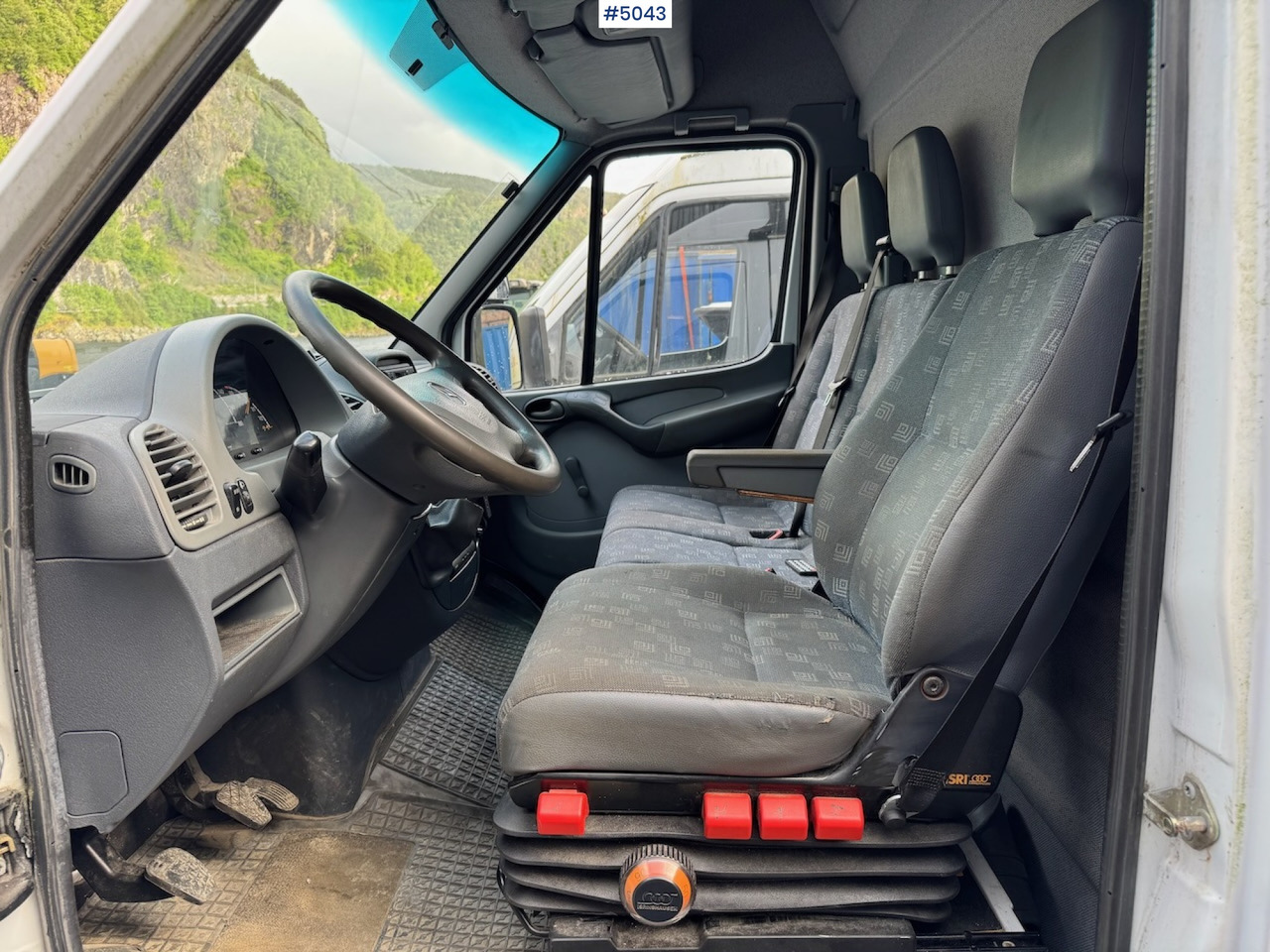 Furgon 2003 Mercedes-Benz 313 CDI Sprinter 4x4.: slika 9