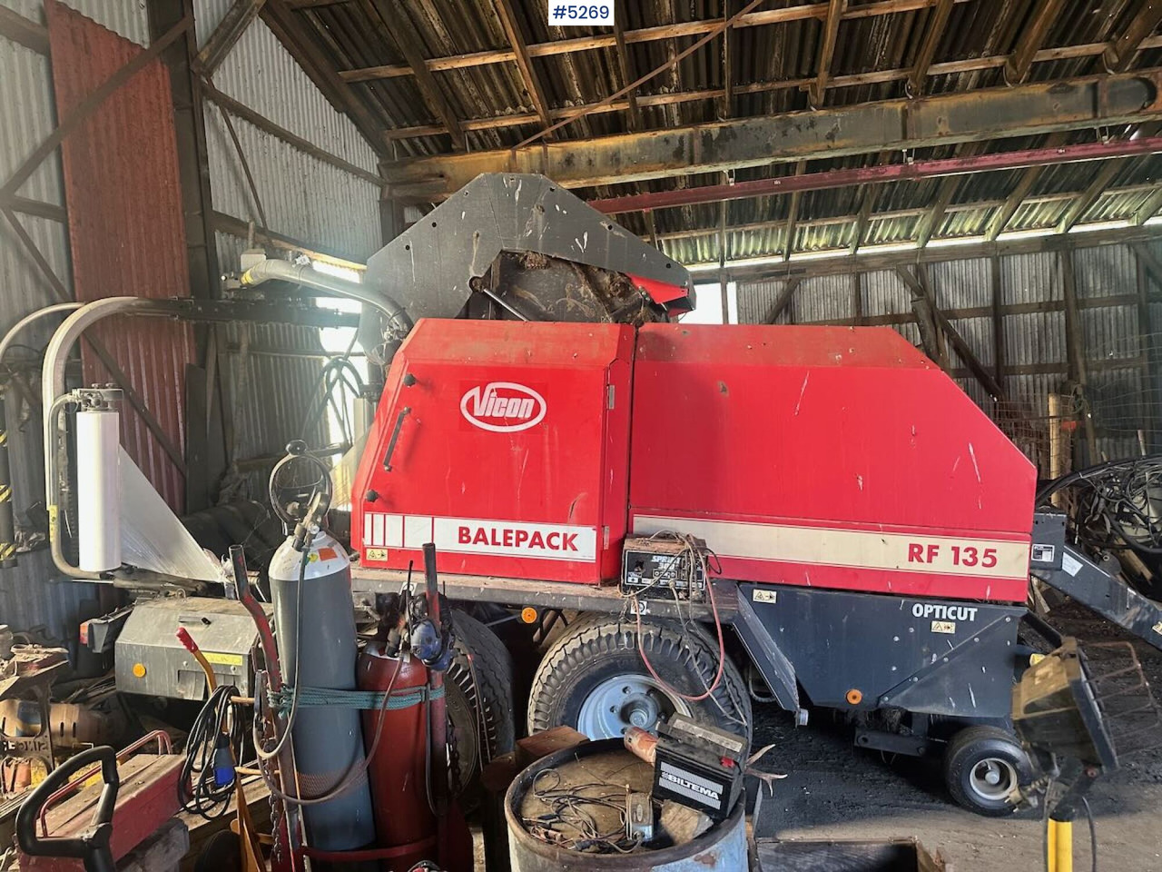 2003 Vicon RF 135 opticut round baler. - Oprema za obračalnike: slika 3 2003 Vicon RF 135 opticut round baler. - Oprema za obračalnike: slika 3