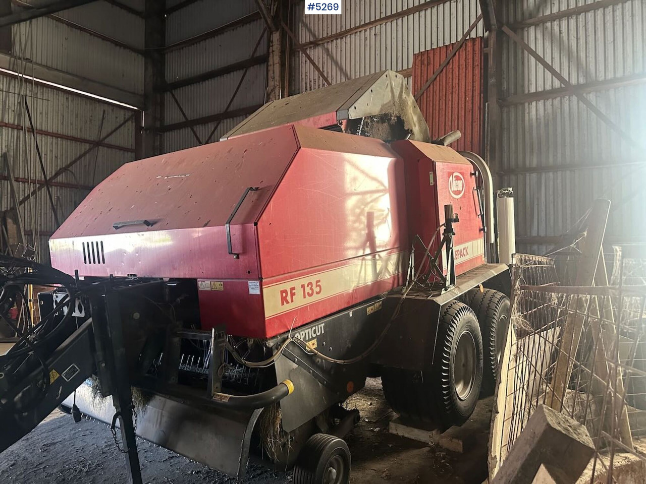2003 Vicon RF 135 opticut round baler. - Oprema za obračalnike: slika 5 2003 Vicon RF 135 opticut round baler. - Oprema za obračalnike: slika 5