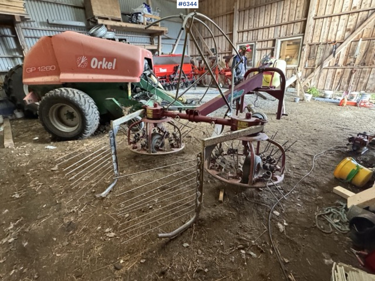 2004 Sitrex/Haymaker HM 300 - Oprema za obračalnike: slika 2 2004 Sitrex/Haymaker HM 300 - Oprema za obračalnike: slika 2