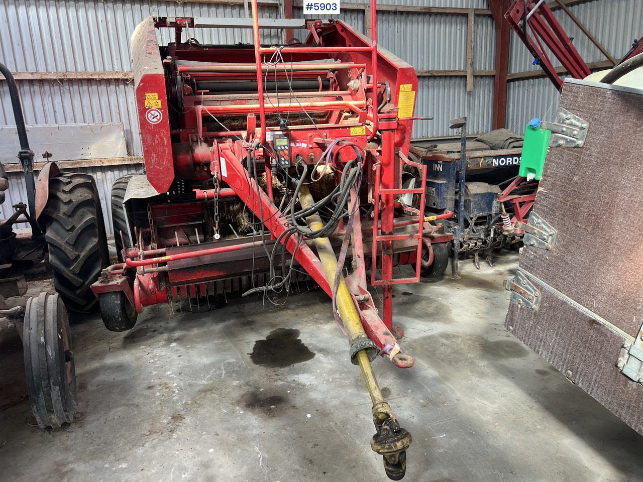 2005 Welger RP 235 press w/ net - Oprema za obračalnike: slika 1 2005 Welger RP 235 press w/ net - Oprema za obračalnike: slika 1