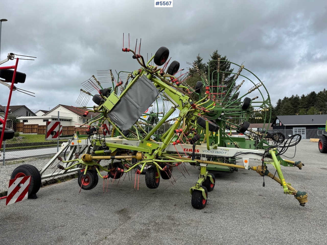 2006 Claas Volto 1320 T - Oprema za obračalnike: slika 4 2006 Claas Volto 1320 T - Oprema za obračalnike: slika 4