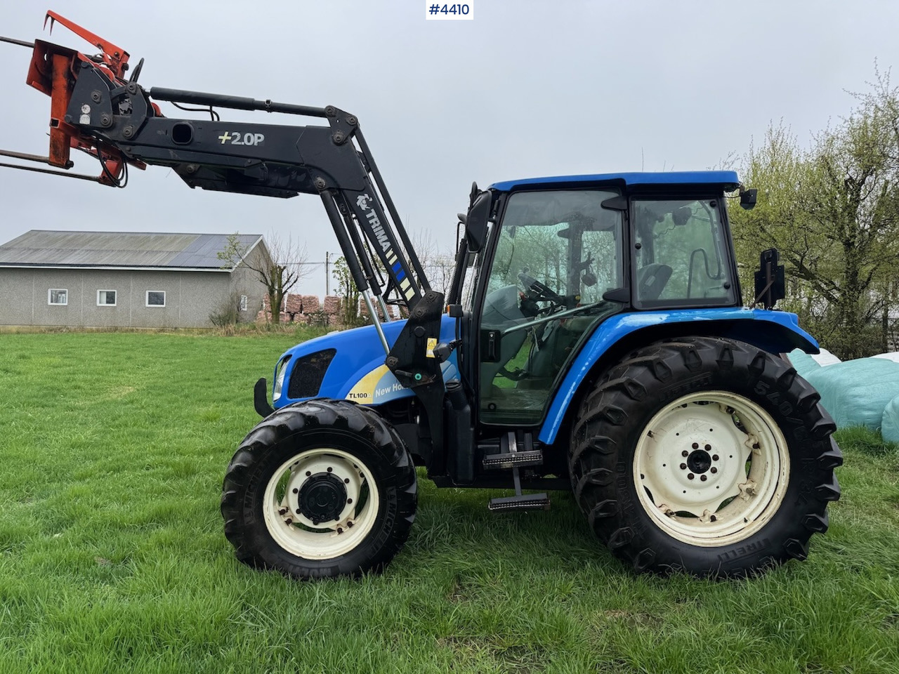 Traktor 2006 New Holland TL100 A w/Front Loader.: slika 6
