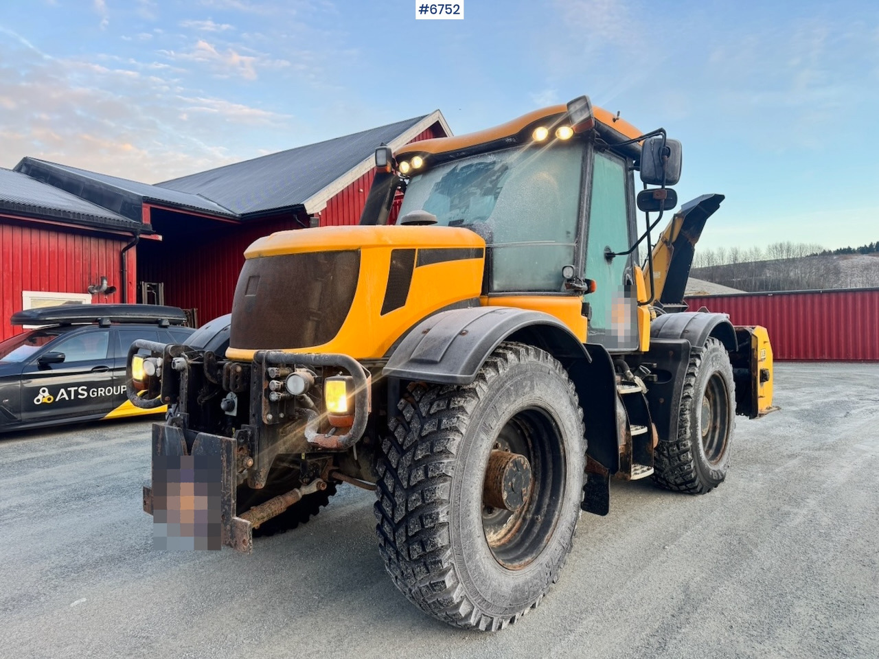 2007 JCB Fastrac 3230 Ploughing rig and 2 sets of tires. - Traktor: slika 2 2007 JCB Fastrac 3230 Ploughing rig and 2 sets of tires. - Traktor: slika 2