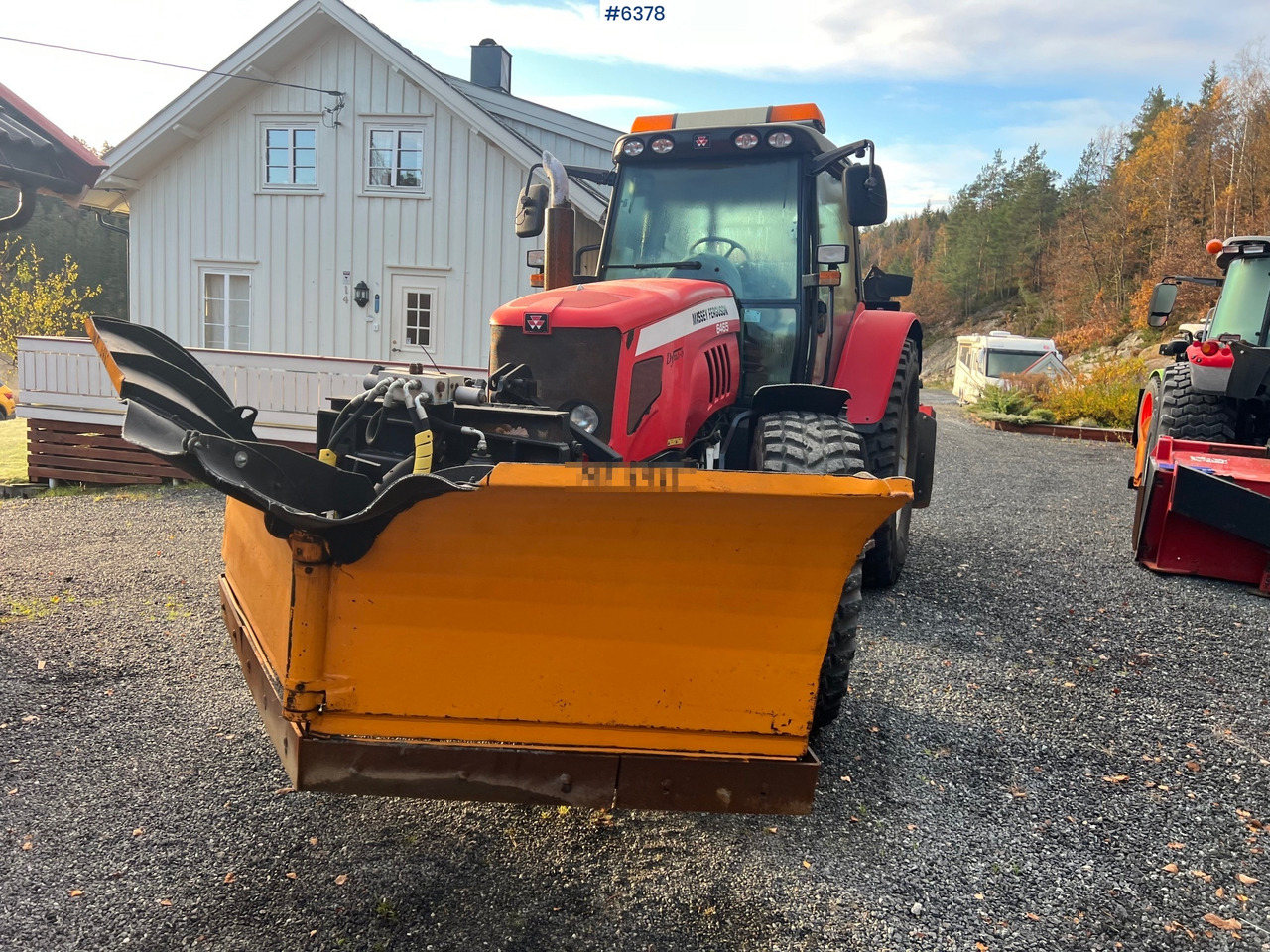 2007 Massey-Ferguson 6465 4x4 Plow Tractor - Traktor: slika 5 2007 Massey-Ferguson 6465 4x4 Plow Tractor - Traktor: slika 5