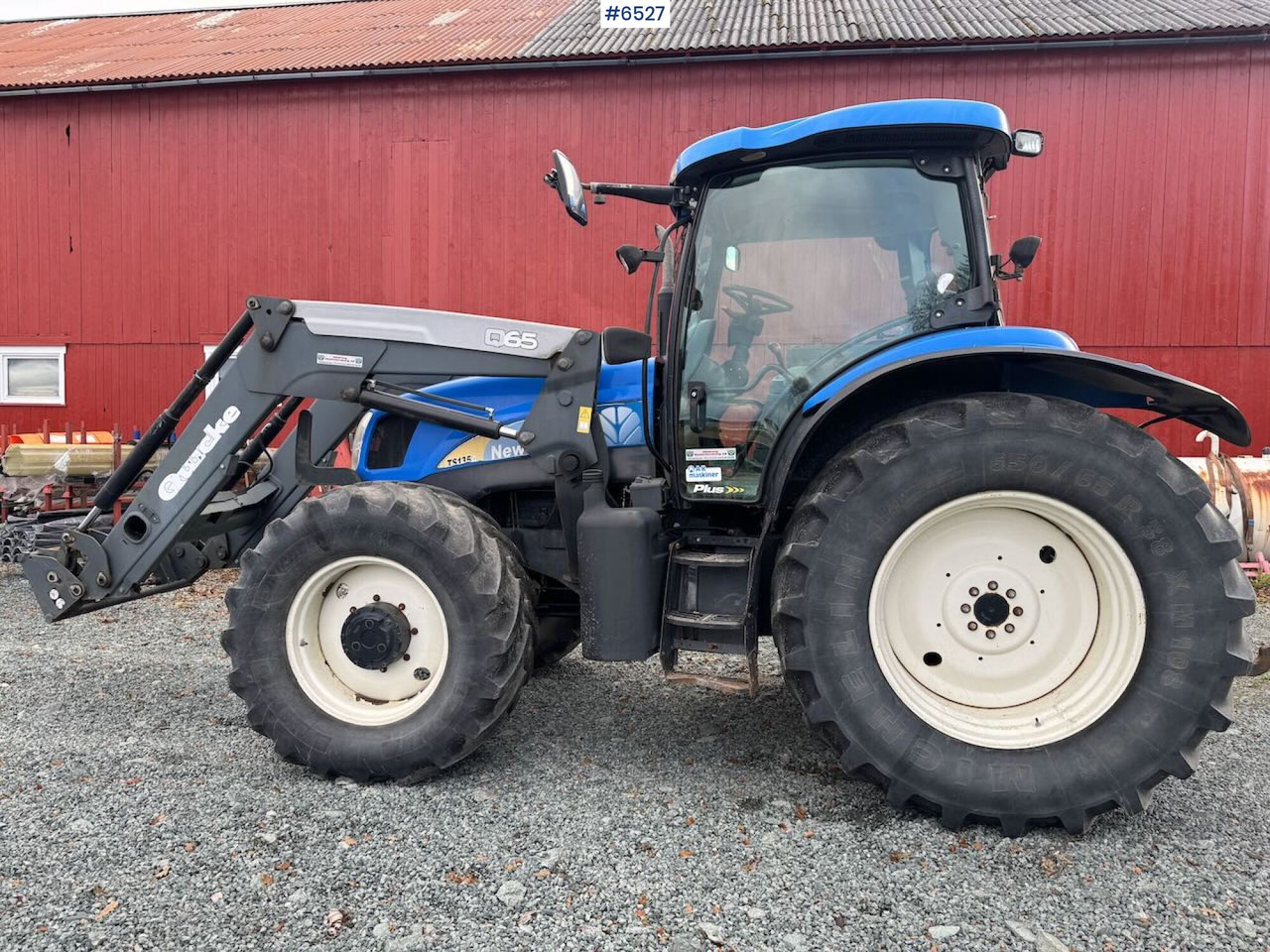 2007 NEW HOLLAND TS135A Plus w/ Quicke front loader - Traktor: slika 2 2007 NEW HOLLAND TS135A Plus w/ Quicke front loader - Traktor: slika 2