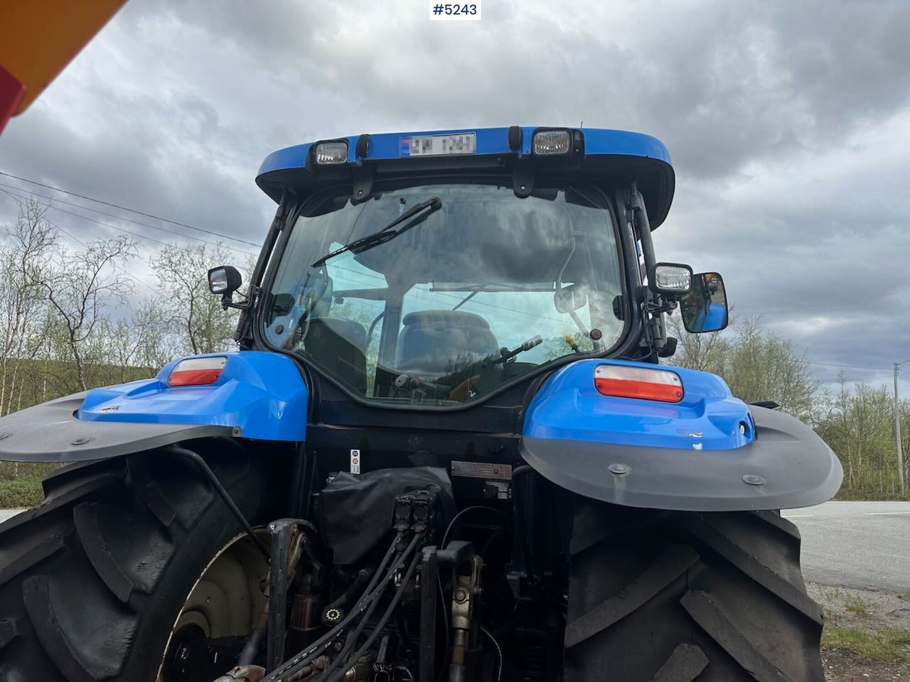 Traktor 2007 New Holland TS135 4x4 tractor w/ front loader. WATCH VIDEO.: slika 8