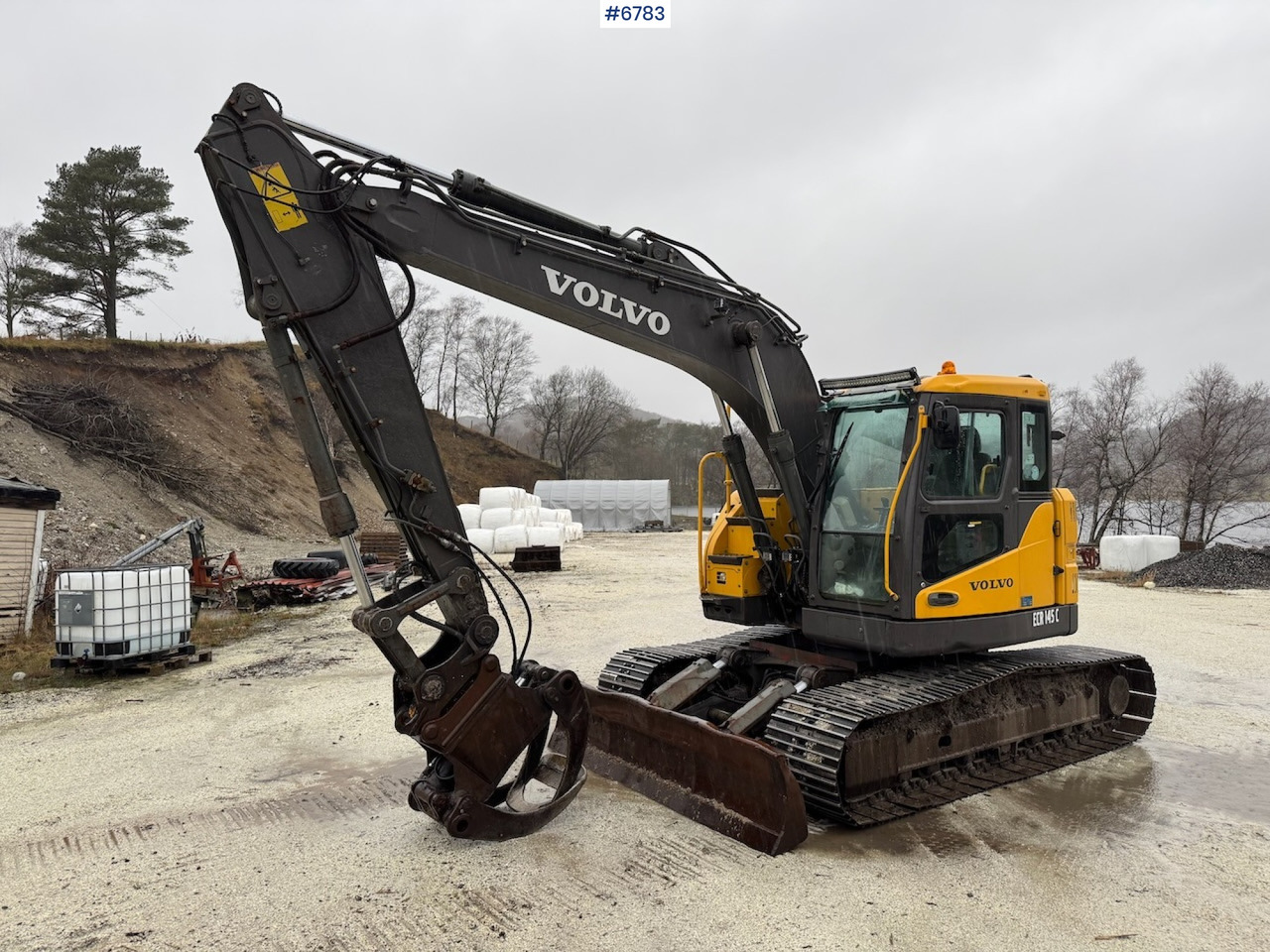 2008 Volvo ECR 145 CL w/ 4 buckets, grapple and rake. - Bager: slika 2 2008 Volvo ECR 145 CL w/ 4 buckets, grapple and rake. - Bager: slika 2