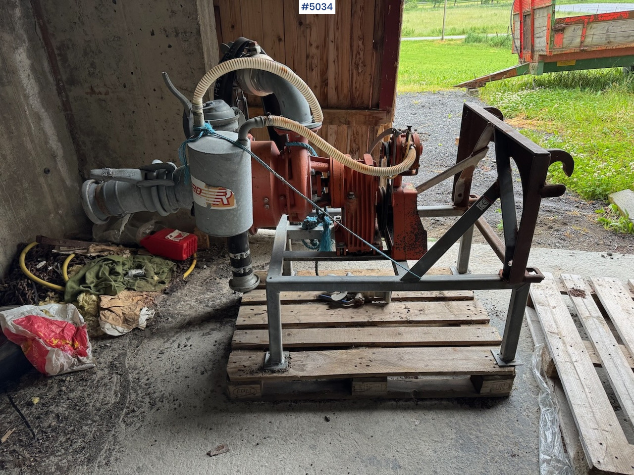 2010 Doda Fertilizer Pump - Oprema za gnojenje: slika 1 2010 Doda Fertilizer Pump - Oprema za gnojenje: slika 1