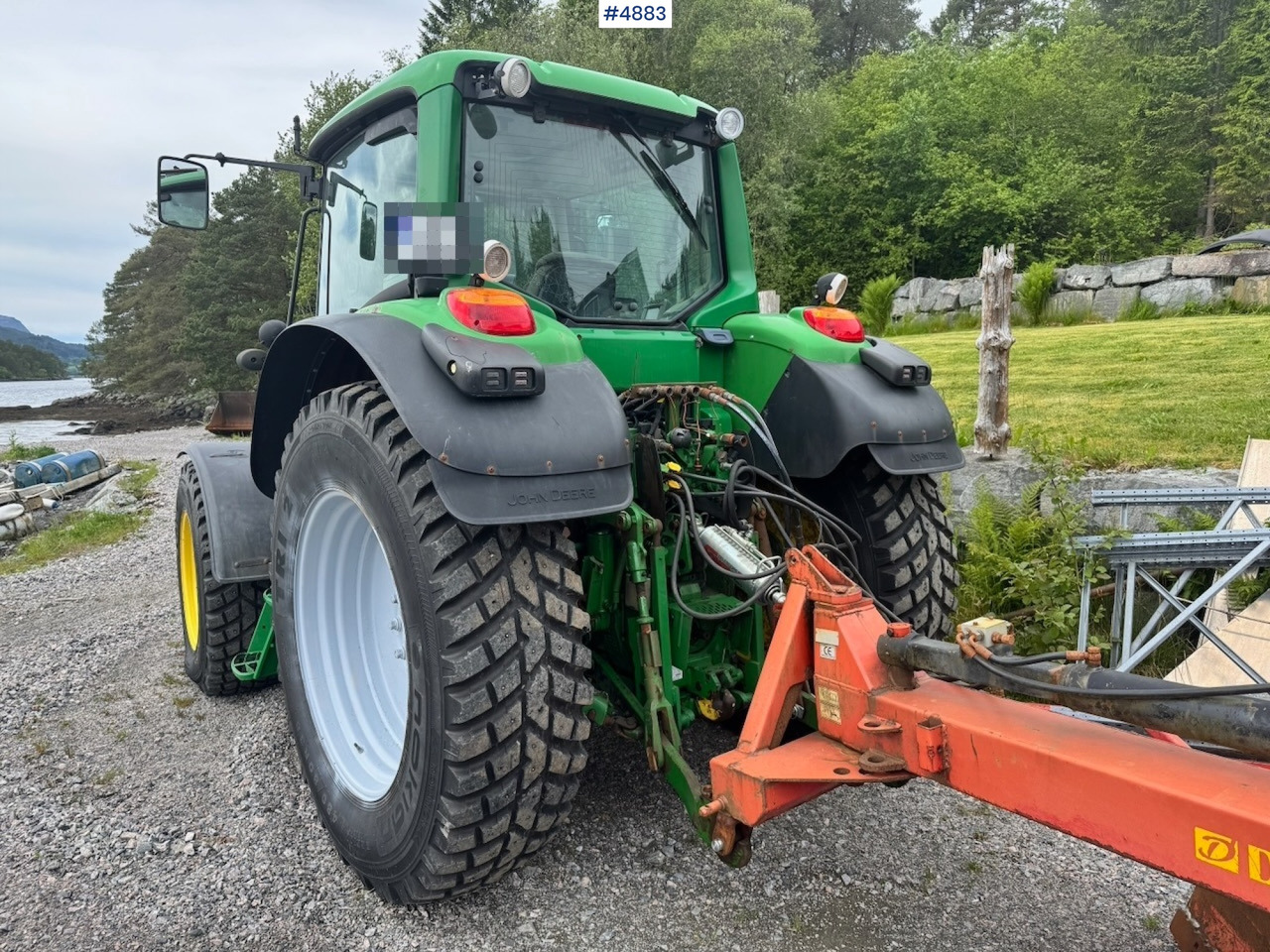 2010 John Deere 6430 w/ Front Hydraulics and Front PTO. 2910 hours! - Traktor: slika 4 2010 John Deere 6430 w/ Front Hydraulics and Front PTO. 2910 hours! - Traktor: slika 4