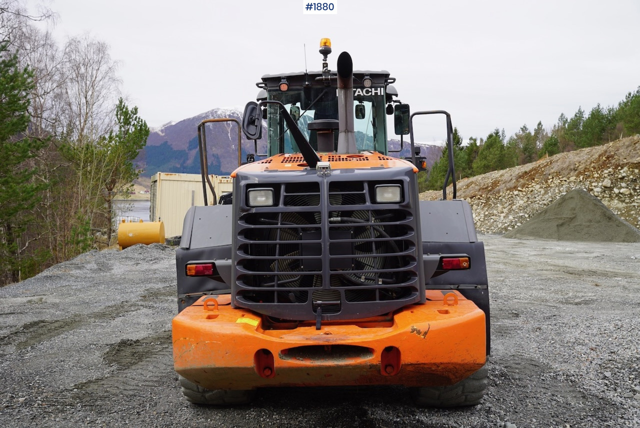 2012 Hitachi ZW220 - Kolesni nakladalec: slika 5 2012 Hitachi ZW220 - Kolesni nakladalec: slika 5