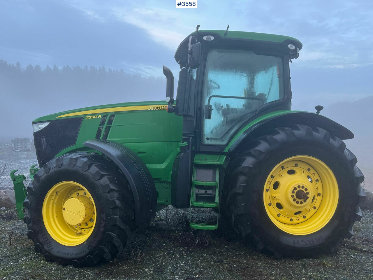 2012 John Deere 7230R w/ GPS and 3 hydraulic outlets! - Traktor: slika 5 2012 John Deere 7230R w/ GPS and 3 hydraulic outlets! - Traktor: slika 5