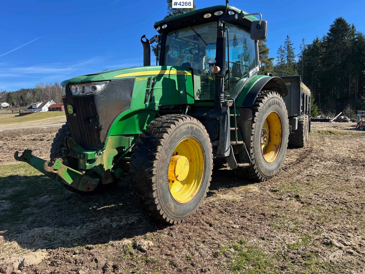 2012 John Deere 7260R Tractor w/ PTO - Traktor: slika 2 2012 John Deere 7260R Tractor w/ PTO - Traktor: slika 2