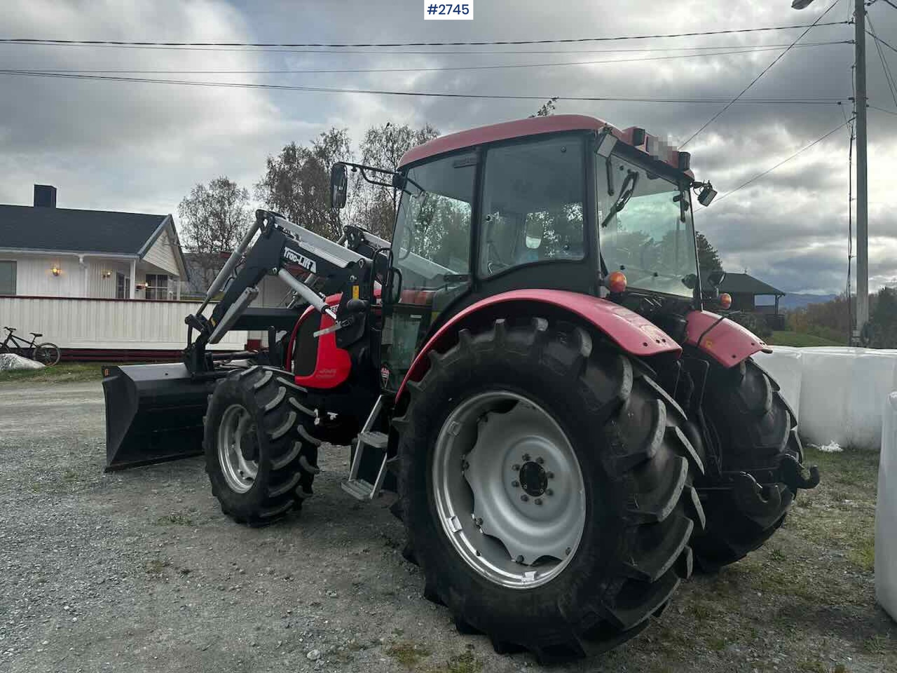 2012 ZETOR PROXIMA POWER 90 w/ Trac-lift Front loader and Bucket - Traktor: slika 4 2012 ZETOR PROXIMA POWER 90 w/ Trac-lift Front loader and Bucket - Traktor: slika 4