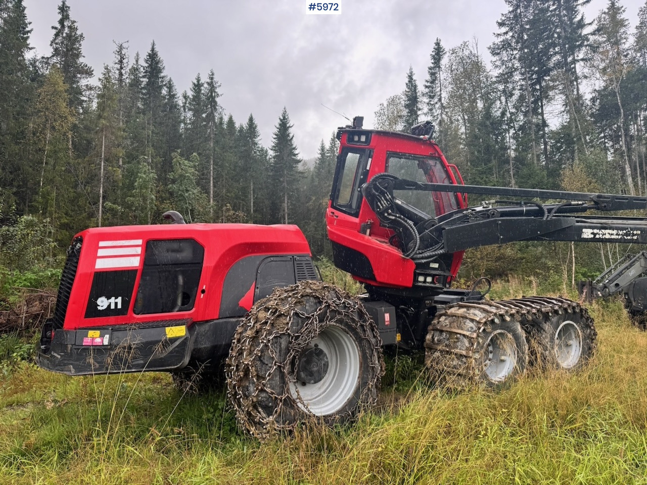 2015 Komatsu 911-6 Harvester with newer head. - Gozdarski kombajn: slika 3 2015 Komatsu 911-6 Harvester with newer head. - Gozdarski kombajn: slika 3