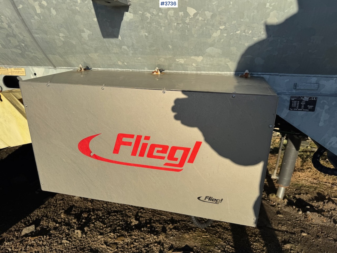 2017 Fliegl VFW 10600 Tandem w/lots of equipment - Cisterna za gnojevko: slika 4 2017 Fliegl VFW 10600 Tandem w/lots of equipment - Cisterna za gnojevko: slika 4