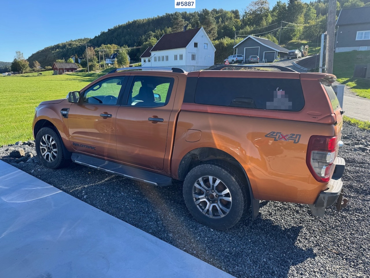 2017 Ford Ranger Wildtrak 3.2 6Auto. - Poltovornjak: slika 4 2017 Ford Ranger Wildtrak 3.2 6Auto. - Poltovornjak: slika 4